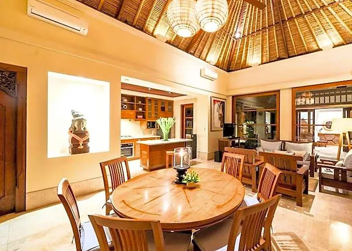 Garden 3 Bedroom Private Pool Garden View Ir110a فندق جيمباران