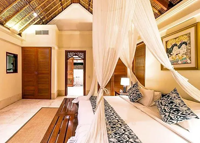 Garden 3 Bedroom Private Pool Garden View Ir110a 5*